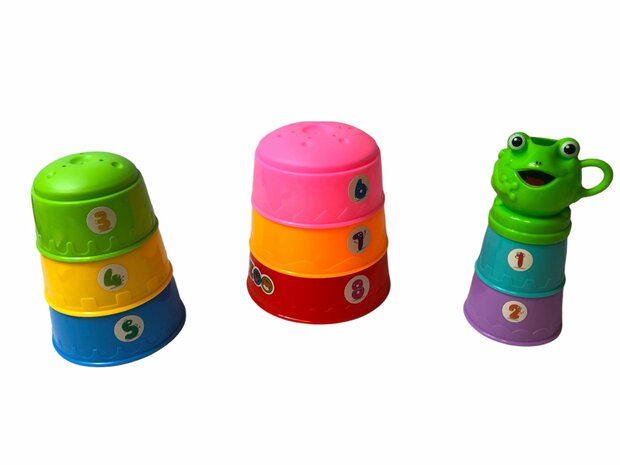 Jouet gobelets empilables pour b&eacute;b&eacute;