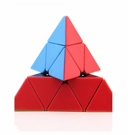 Cube pyramide - cube 9x9 - Forme pyramide 9.5CM