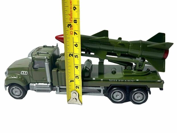 Diecast Metal Realistische Luchtverdediging Raket Truck Speelgoed. is van hoge kwaliteit gemaakt. - pull-back drive - 16.5 CM