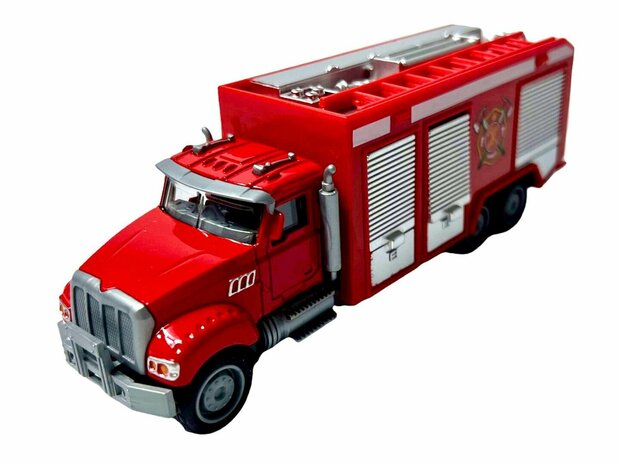 Fire truck Cool-Model Toy fire engine Tanker sprayer - pull-back drive - 16.5 CM