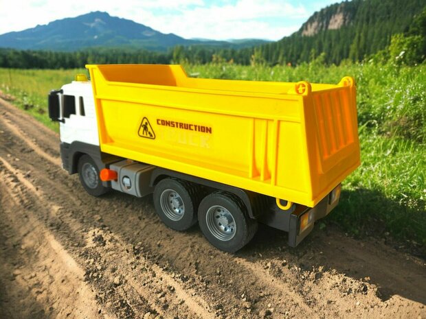 Dump Truck - camion avec plateforme de chargement - avec son et lumi&egrave;re - dumper 24,5CM