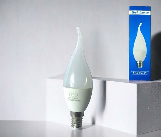 LED verlichting led candle lamp wit licht E14 Energy A