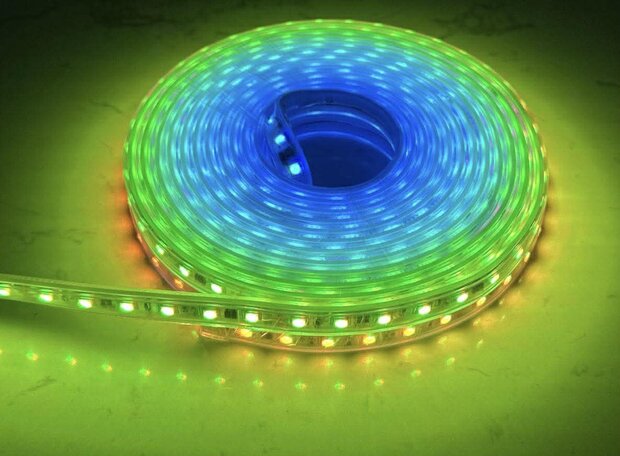 LED - Strip - Complete set - RGB Veelgebruikte kleurrijke RGB - Lichtstrip van 5 meter SMART